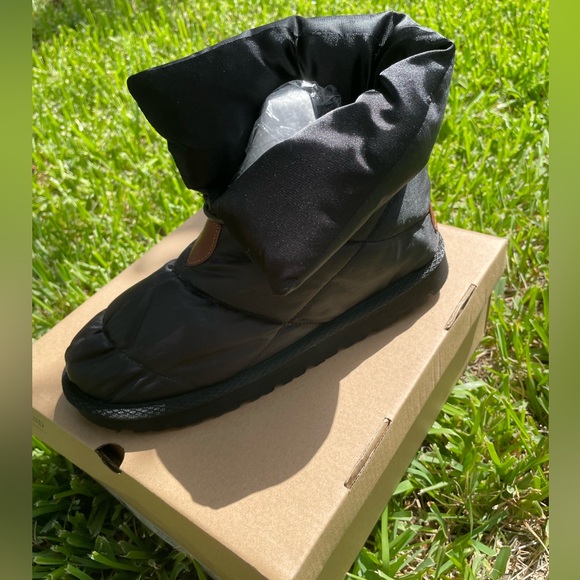 Portland Winter Boot- NIB - Picture 1 of 6